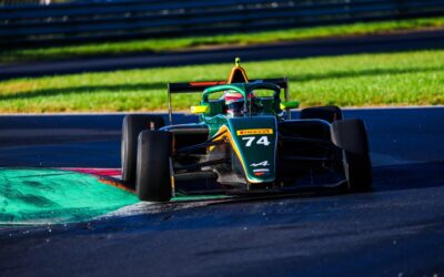 Jan Przyrowski na podium w debiucie w serii FRECA