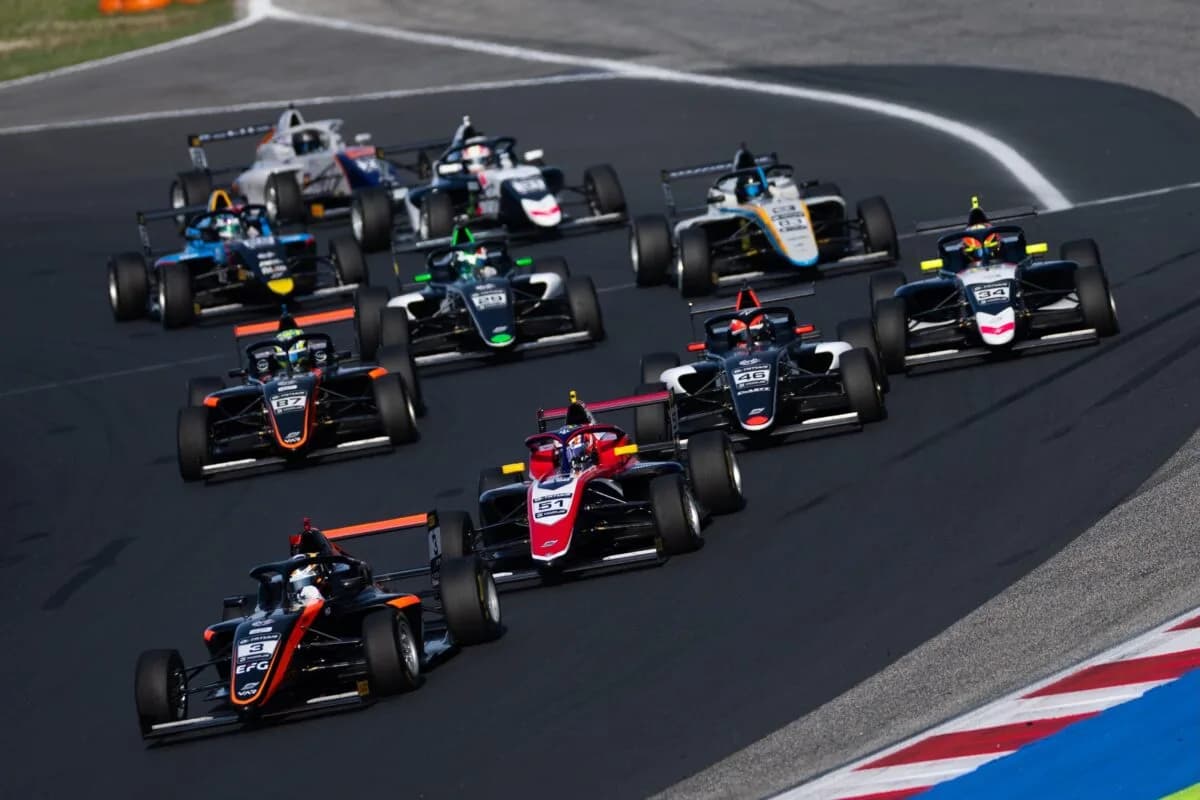 Ruta w czołówce włoskiej Formuły 4 w Misano