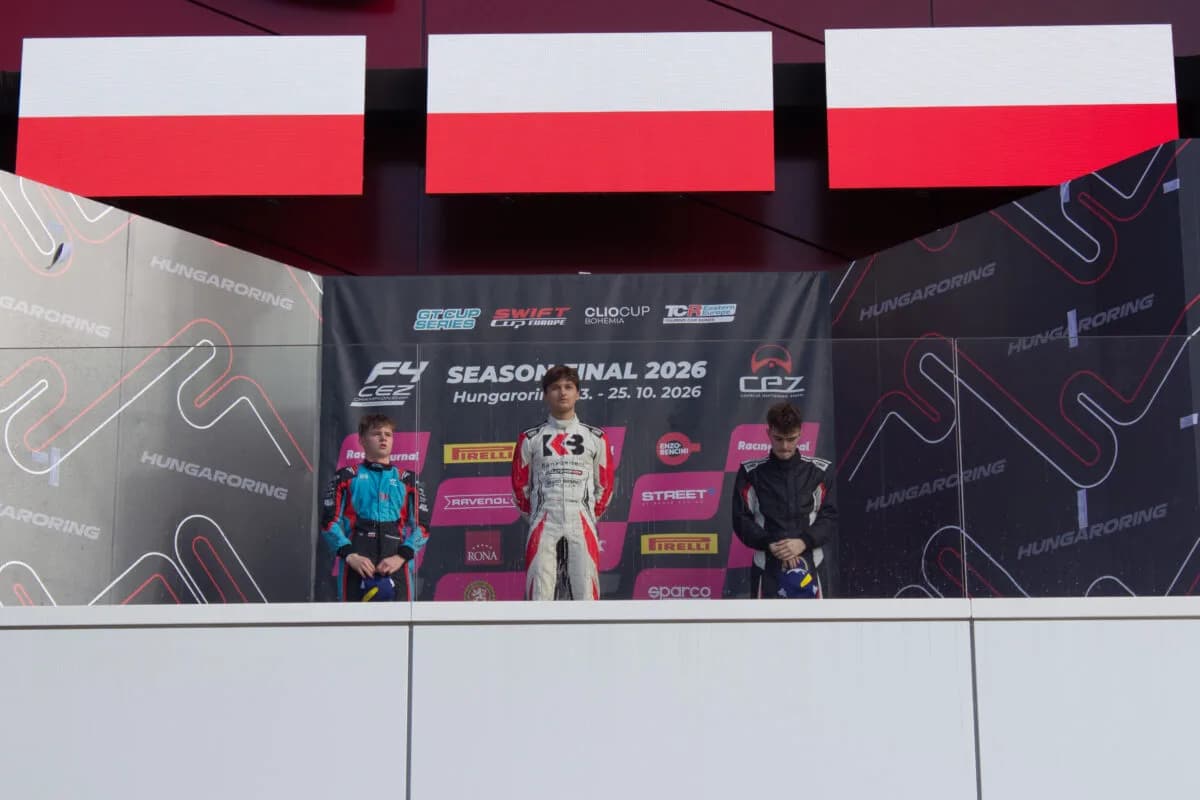 „Możliwość startu w barwach tak utytułowanego zespołu jak Schubert Motorsport była dla mnie ogromnym wyróżnieniem i świetnym doświadczeniem– powiedział Fabian Dybionka. – Po wcześniejszych startach dl
