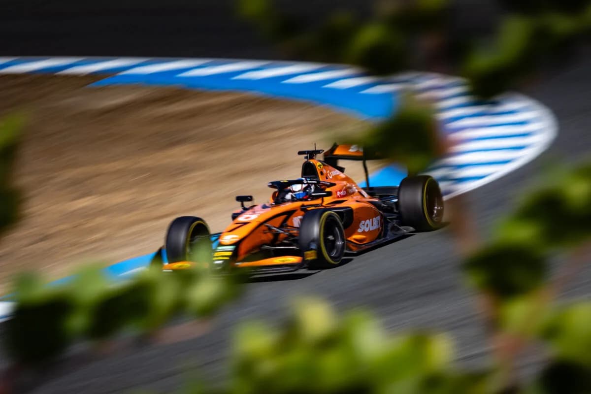 Maciej Gładysz  testuje z MP Motorsport w Jerez