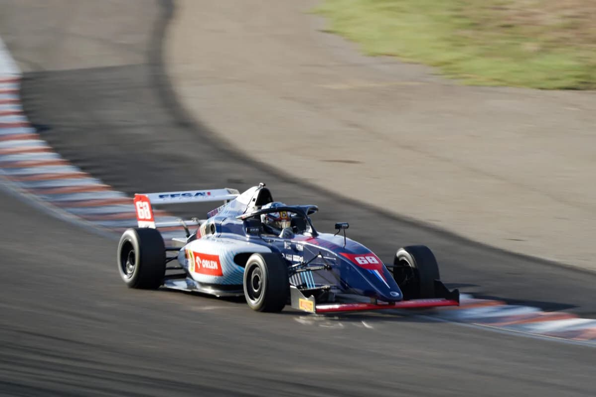 Wojtek Woda po 5. rundzie Francuskiej F4 w Lédenon